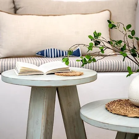 Nian Cycladic * Ermoupoli